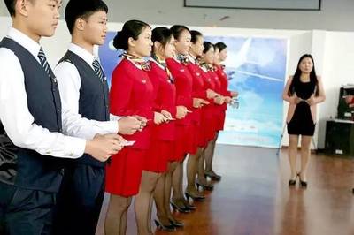 服務禮儀訓練方法 計算機軟硬件及輔助設備零售行業(yè)的實戰(zhàn)指南